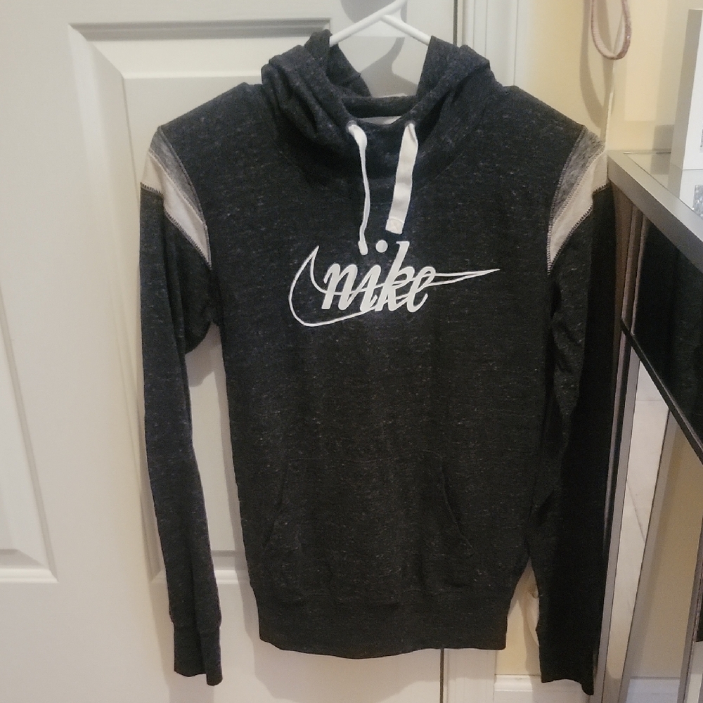 Nike Gray & Cream Stretch Hoodie. XS. Like New!
